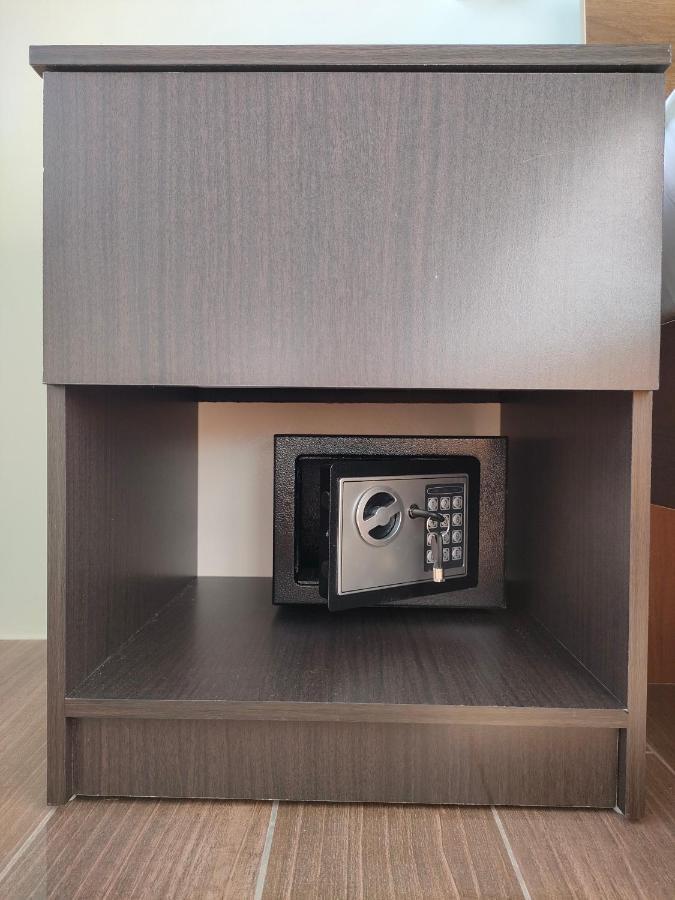 דירות מנילה Amazing View Makati Elegant Flat 400Mb Internet מראה חיצוני תמונה